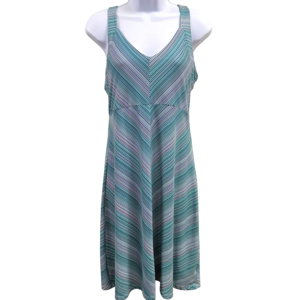 Tehama Women's Medium Activewear Atheleisure Dress Chevron Striped V-Neck